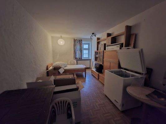 Studiozimmer mit sep. Bad 001.jpg