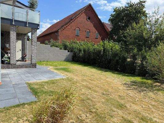 Gartenanteil mit Terrasse_2