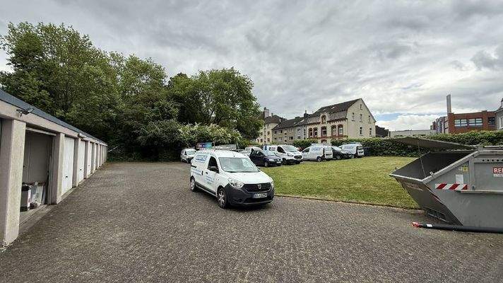 Garagen/Stellplätze