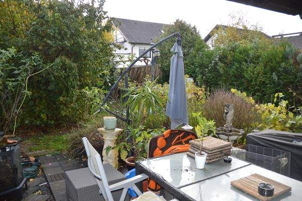 Terrasse und Garten