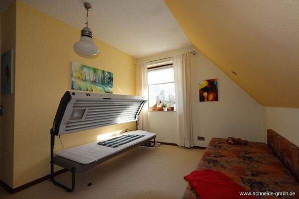 Dachgeschoss Zimmer 1