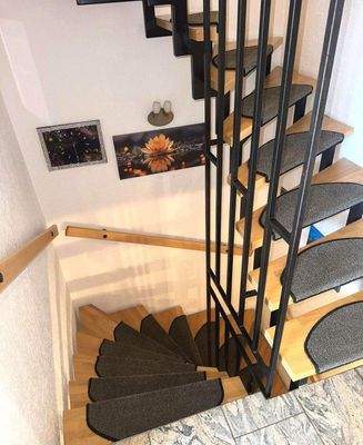 EG_Treppe zum Keller