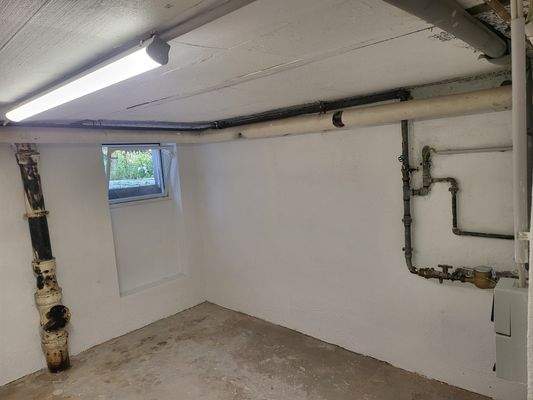 Keller Wasseranschluss.jpg