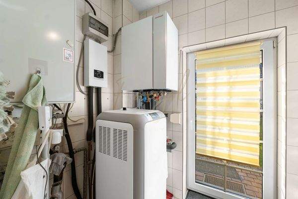 PV-Anlage und Wärmepumpe im Haus