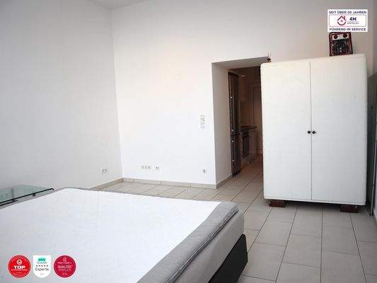 Blick von der Fensterseite Richtung Eingang