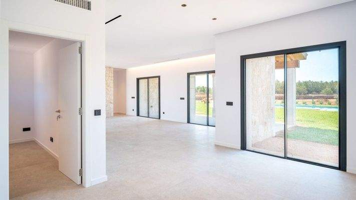 Finca Campos Salón 2 BHHS-BAL-0130