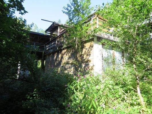 weiteres Nebengebäude 