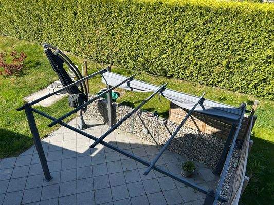 Ansicht aus dem Obergeschoss mit Blick zum Freisitz