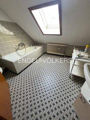 Das Bad im Obergeschoß