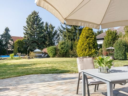 Garden Paradise