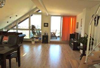 tolles Wohnen-/Essen