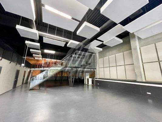 INFOS UNTER: 06171-586000