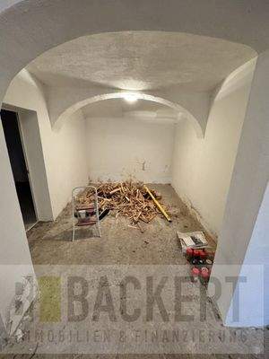 Lagerraum hinter den Garagen