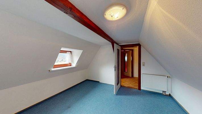 Zimmer 2 im Dachgeschoss