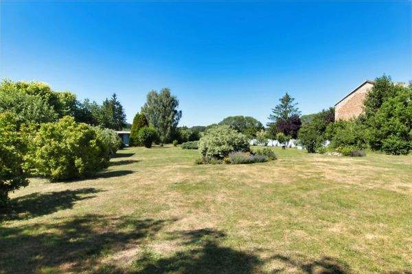 Blick auf das Grundstück