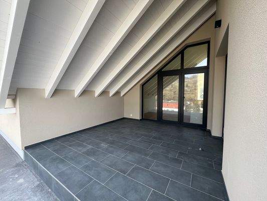DG Loggia 2.jpg
