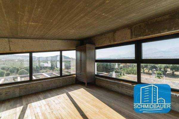 Kreta, Petrokefali: Villa mit Pool und großem Garten zu verkaufen