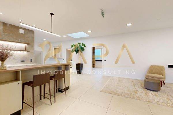 Teeküche/Wartebereich/ Empfang OG