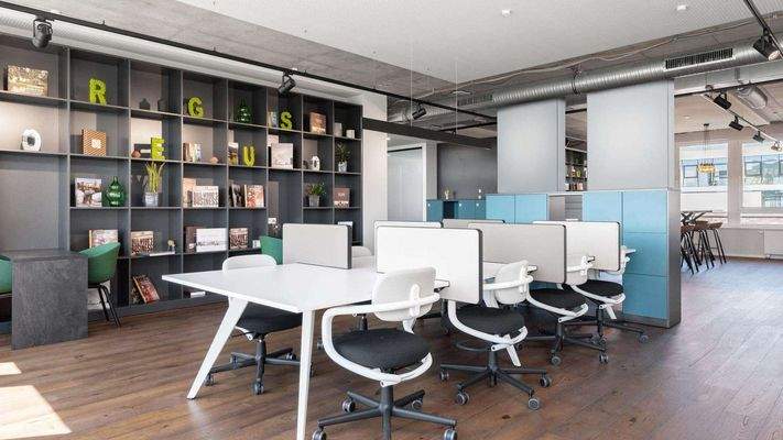 regus-veritaskai-8-coworking-f