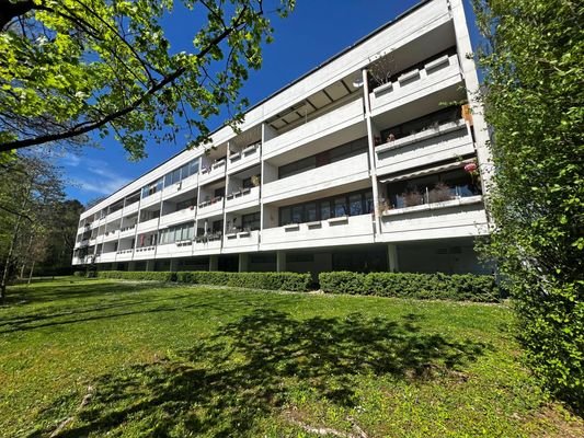 Wohnhaus mit Gemeinschaftsgarten