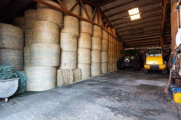 Heu- und Strohlagerhalle