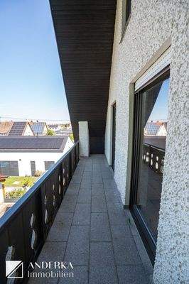 Balkon Kinderzimmer DG