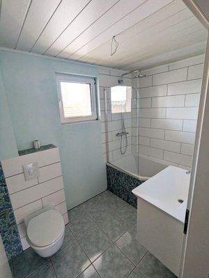 Tageslichtbadezimmer im Erdgeschoss