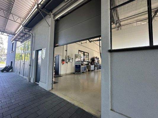 Werkstatt-/Hallenzugang