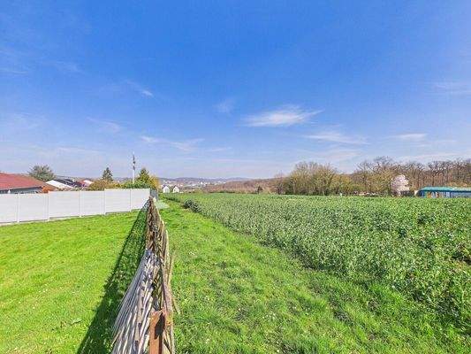 Bungalow zum Vollenden in Top-Lage von Gersweiler