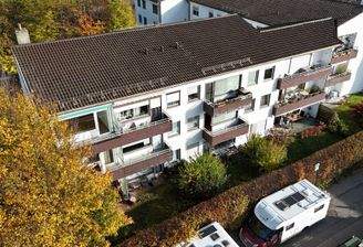 Westseite mit Balkon