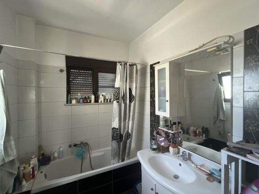 Kreta – Freistehendes Haus mit 3 Schlafzimmern in Kalyves zu verkaufen