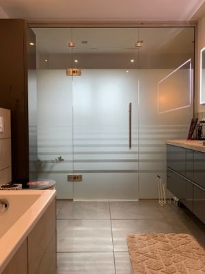 3 Baddetail Wohnung EG.JPG