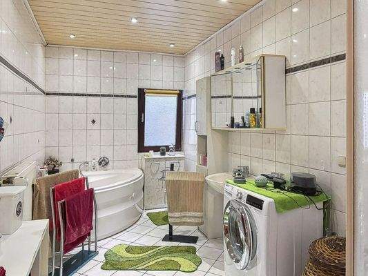 Badezimmer Dachgeschoss