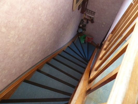 Treppe zum Erdgeschoss