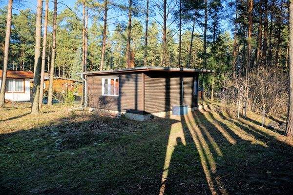 Bungalow hinten (1).JPG