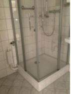 Bad mit Dusche
