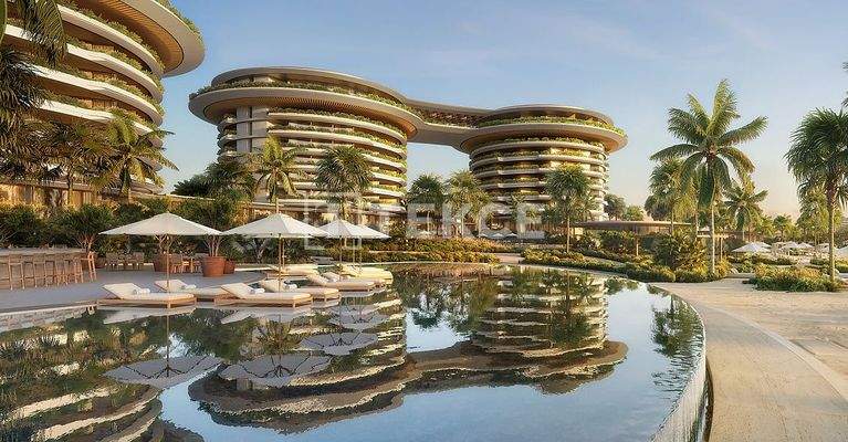 Branded Beachfront Flats Near Palm Jumeirah in Dubai Harbour