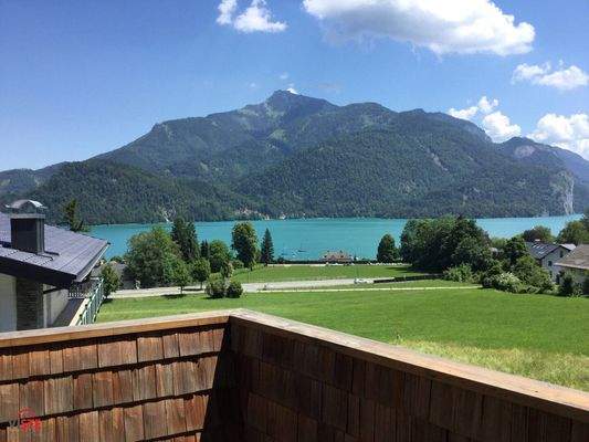 Seeblick mit Schafberg