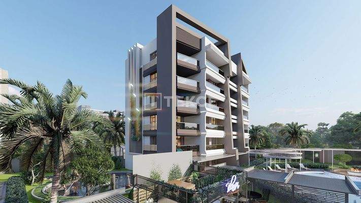 Apartments with Pool in Altıntaş Close to the Airport
