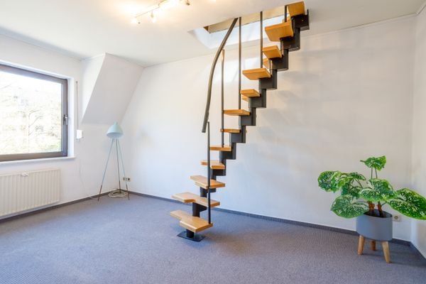 Büro/ Kinderzimmer.jpg