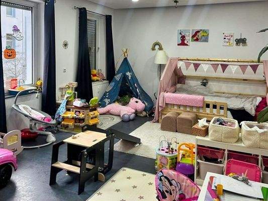 Kinderzimmer EG