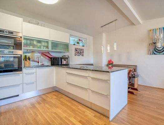 HP4-4-Zimmer-Wohnung-Bergheim-bei-Salzburg-Küche