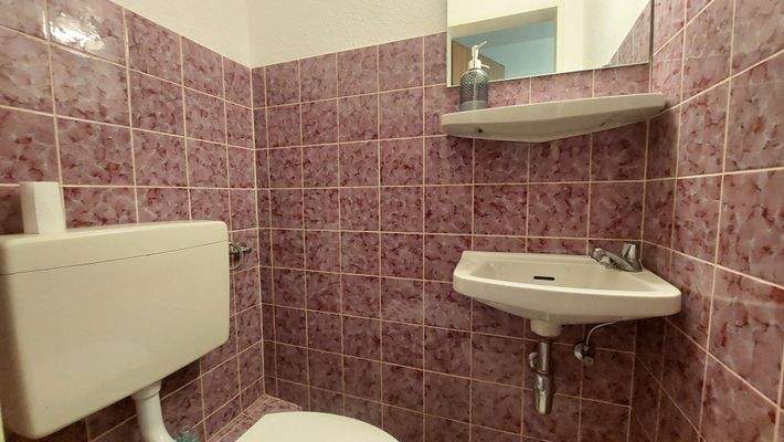 Nr. 83 EG rechts G-WC