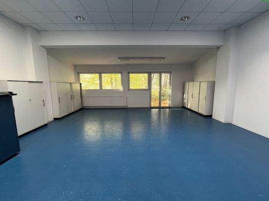 eh. Lagergebäude, Fitnesshalle