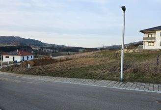 Bild 2 Grundstück.jpeg