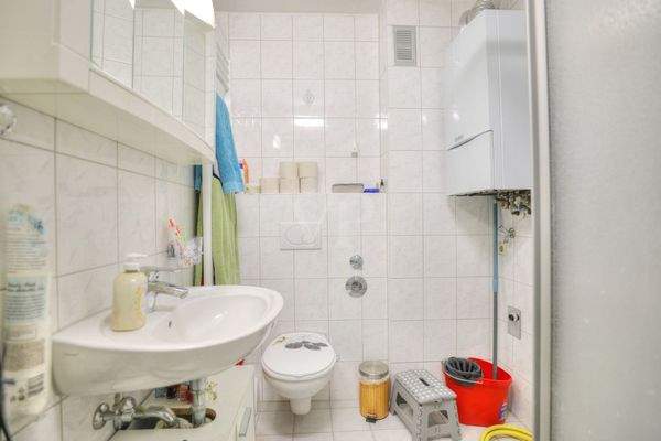Badezimmer Wohnung Nr.8