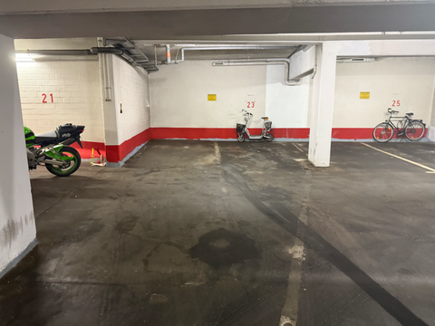Bremen Garage, Bremen Stellplatz