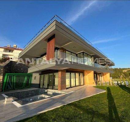 Stylish Villas with Private Outdoor Pool in Alanya Incekum