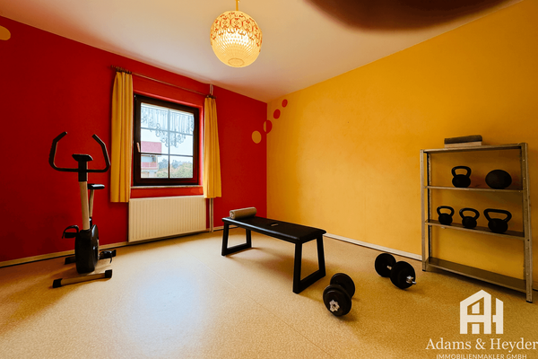 EG Hobbyraum (Einrichtungsbeispiel)