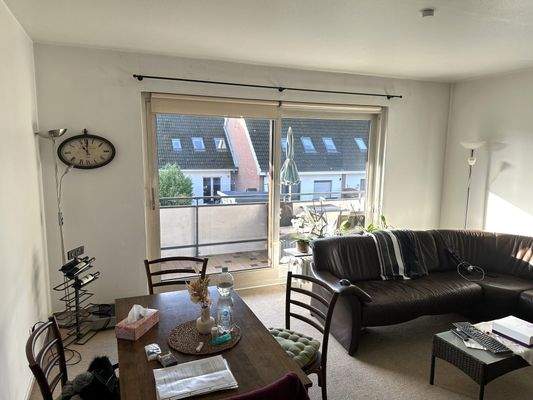 22952 LooseImmo Wohnzimmer